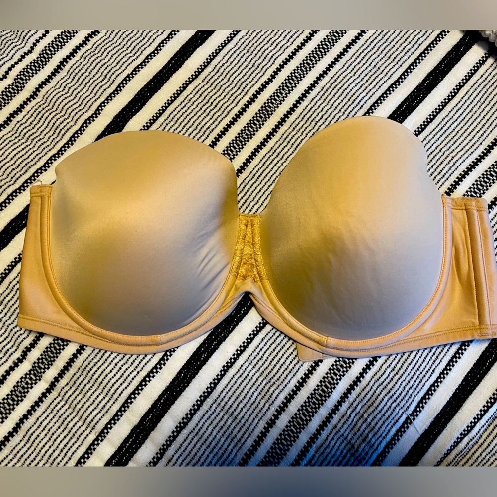 Nude Strapless Bra
